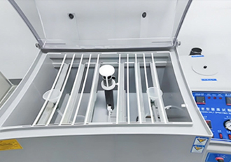 Salt spray test chamber